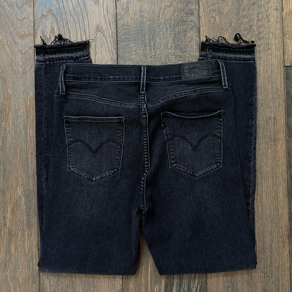 W29 L30 Black Levi’s - Picture 7 of 13